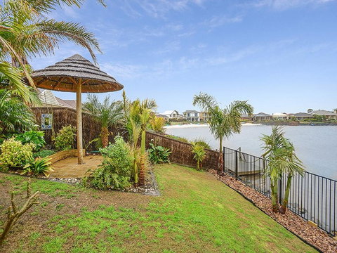 Lakeside - Encounter Bay - Palm Beach Accommodation 21