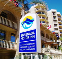 Ensenada Motor Inn and Suites - Palm Beach Accommodation