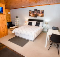 Seppelts View Cabins - Palm Beach Accommodation