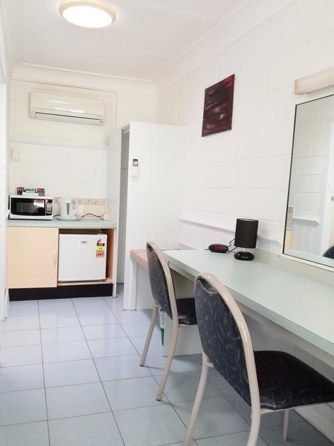 Arcadia Motel - Palm Beach Accommodation 31