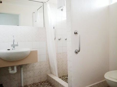 Arcadia Motel - Palm Beach Accommodation 21