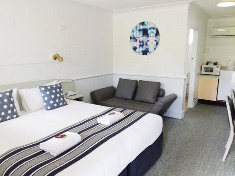Arcadia Motel - Palm Beach Accommodation 28