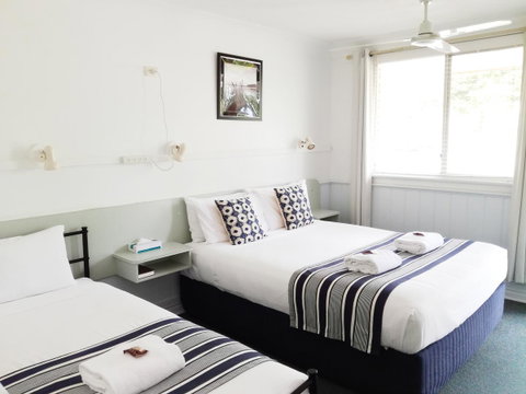 Arcadia Motel - Palm Beach Accommodation 15