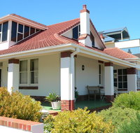 Brighton Beach House - Palm Beach Accommodation