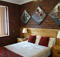 Glenelg Gateway Apartments - Palm Beach Accommodation