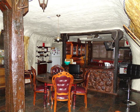 Di's Place - Palm Beach Accommodation 3