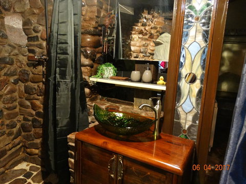 Di's Place - Palm Beach Accommodation 14