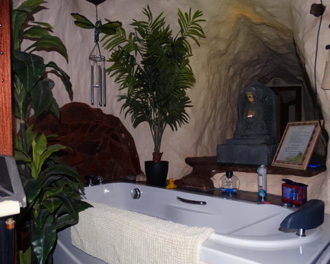 Di's Place - Palm Beach Accommodation 5