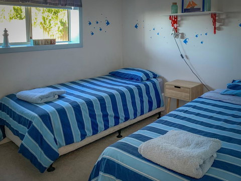 Seascape - Palm Beach Accommodation 10