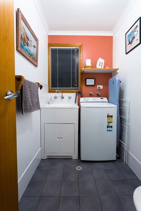 Southern Ocean Lookout - Palm Beach Accommodation 16