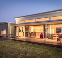 Middle River Beach House - East Wing - Palm Beach Accommodation
