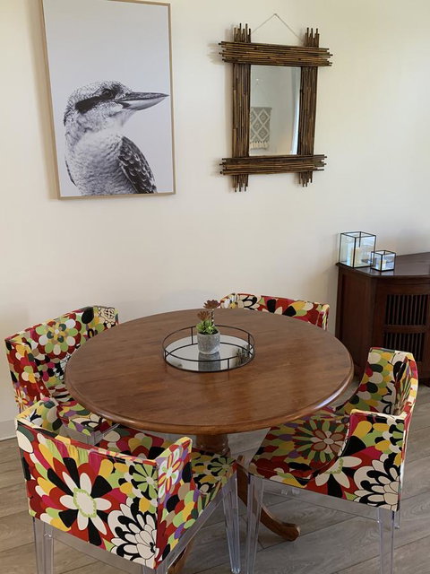 Sunshine Four - Palm Beach Accommodation 17