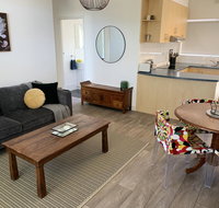 Sunshine Four - Palm Beach Accommodation