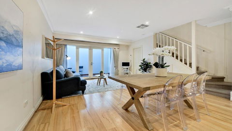 GOUGER 265 - Palm Beach Accommodation 0