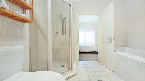 GOUGER 265 - Palm Beach Accommodation 11