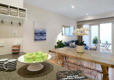 GOUGER 265 - Palm Beach Accommodation 13