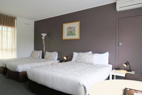 The Lyndoch Motel - Palm Beach Accommodation 21