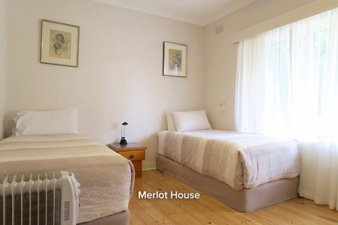 The Lyndoch Motel - Palm Beach Accommodation 33