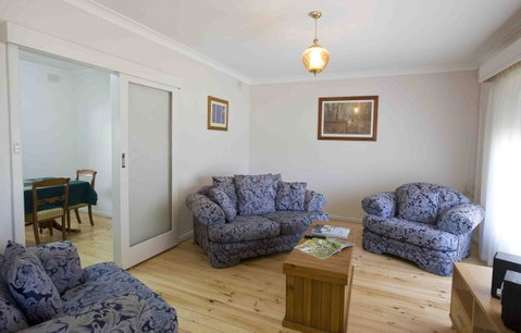 The Lyndoch Motel - Palm Beach Accommodation 28
