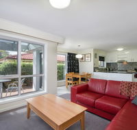 City One Apartment - Palm Beach Accommodation