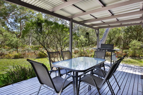 Wildwood I Pet Friendly I 5 Mins To Beach - Palm Beach Accommodation 0
