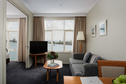 Rydges Newcastle - Palm Beach Accommodation 16