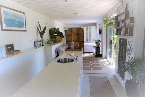 WategosRent - Palm Beach Accommodation 1