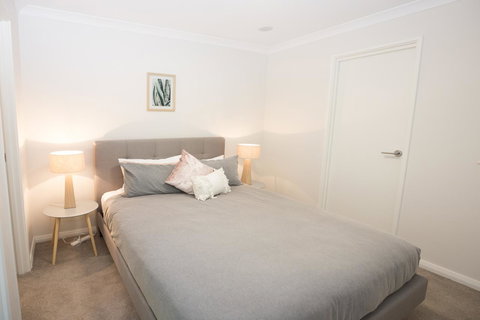 Yaran Suites - Palm Beach Accommodation 8