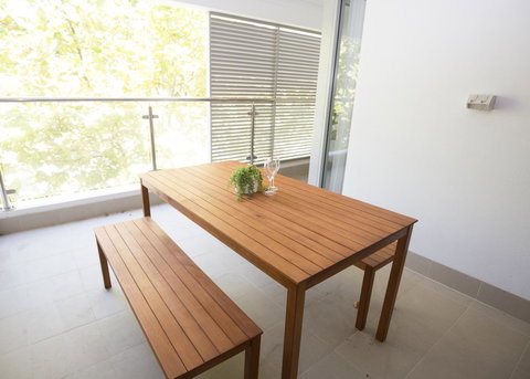 Yaran Suites - Palm Beach Accommodation 4