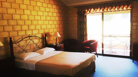 Karri Forest Motel - Palm Beach Accommodation 33