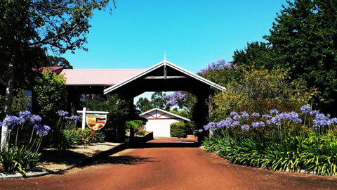Karri Forest Motel - Palm Beach Accommodation 28