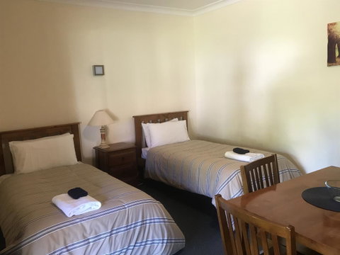 Karri Forest Motel - Palm Beach Accommodation 25