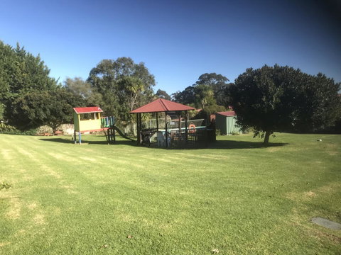 Karri Forest Motel - Palm Beach Accommodation 11