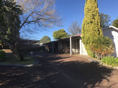 Karri Forest Motel - Palm Beach Accommodation 5