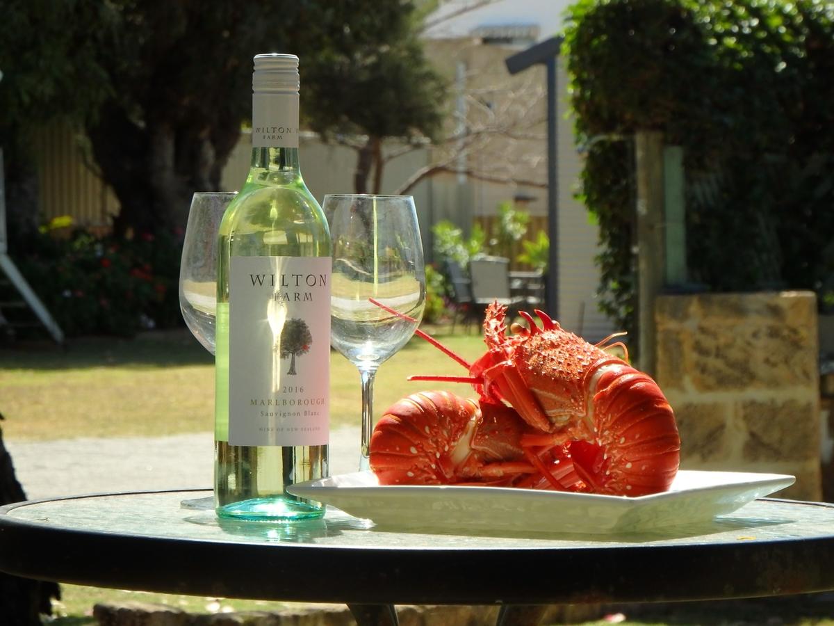  Palm Beach Accommodation