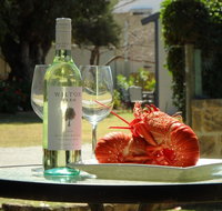 Lazy Lobster Holiday Units  Chalets - Palm Beach Accommodation