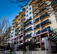 Apartments on Mounts Bay - Palm Beach Accommodation