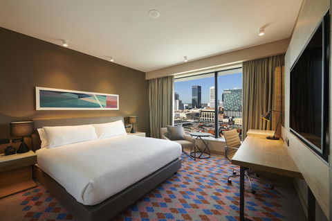 Doubletree By Hilton Perth Northbridge - Palm Beach Accommodation 10
