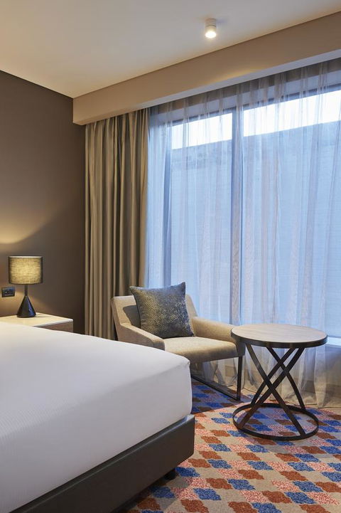 Doubletree By Hilton Perth Northbridge - Palm Beach Accommodation 3