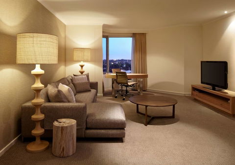 Residence On Langley Park - Palm Beach Accommodation 16