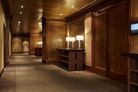 Residence On Langley Park - Palm Beach Accommodation 39