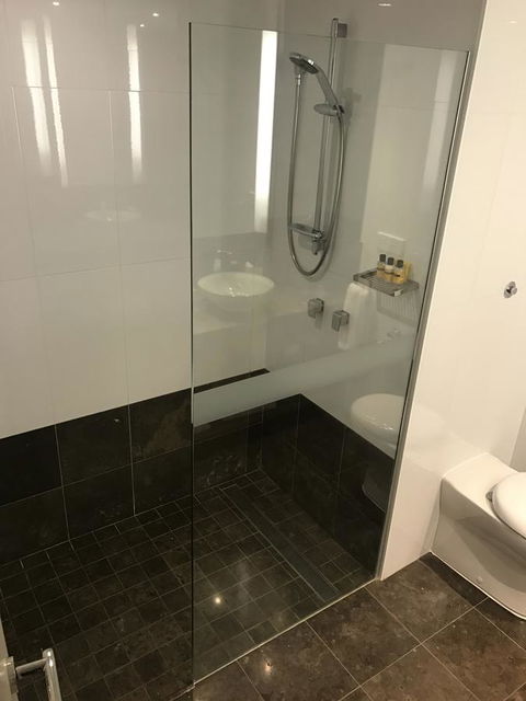 Residence On Langley Park - Palm Beach Accommodation 5