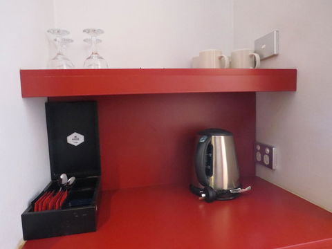 Metro Hotel Perth - Palm Beach Accommodation 38