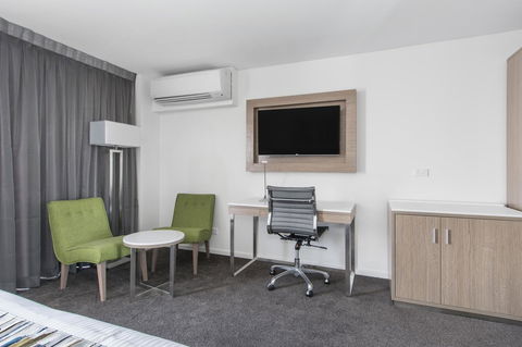 Metro Hotel Perth - Palm Beach Accommodation 21