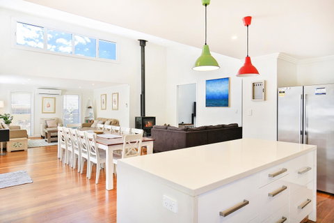 Calming Waters - Pet Friendly - Community Pool - Palm Beach Accommodation 13