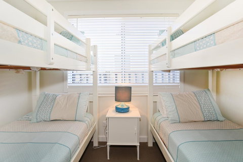 Calming Waters - Pet Friendly - Community Pool - Palm Beach Accommodation 19