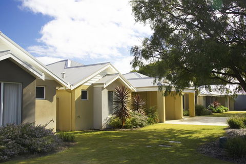 Cape View Beach Resort - Palm Beach Accommodation 37