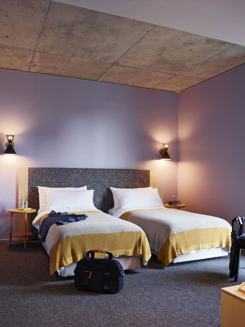 Alex Hotel - Palm Beach Accommodation 15