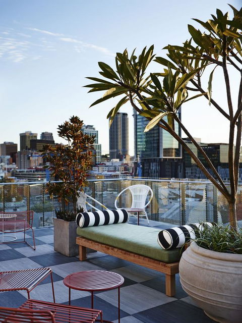 Alex Hotel - Palm Beach Accommodation 31