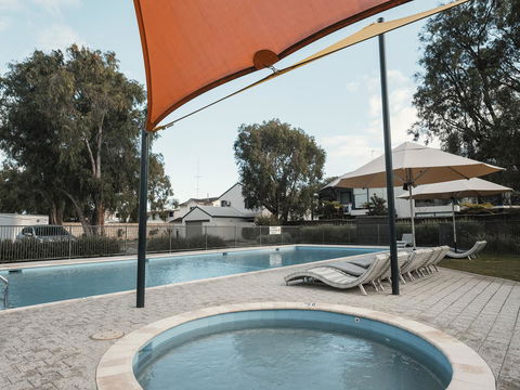 FortyOne - Oceanside Retreat Busselton - Palm Beach Accommodation 11
